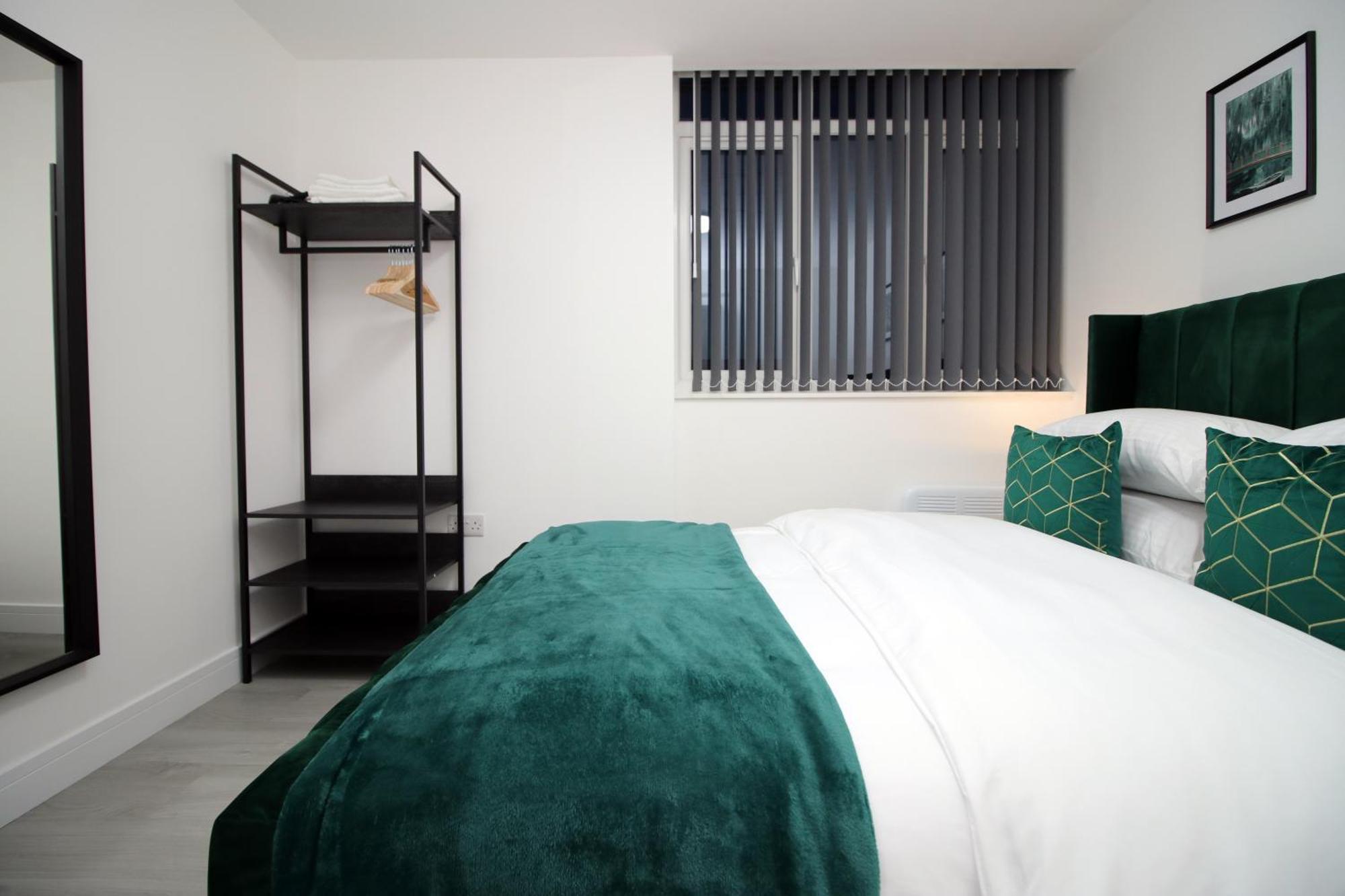 New Cardiff Bloc Exclusive Apartments By Prime Stays - Shops And Parking - Great For Groups And Families Eksteriør bilde
